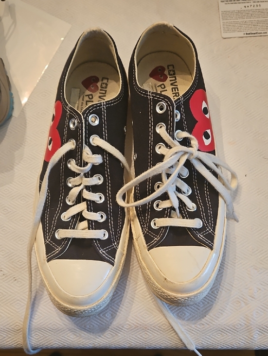 Converse Other - Converse Black Low-Top Sneakers with Red Heart Graphic